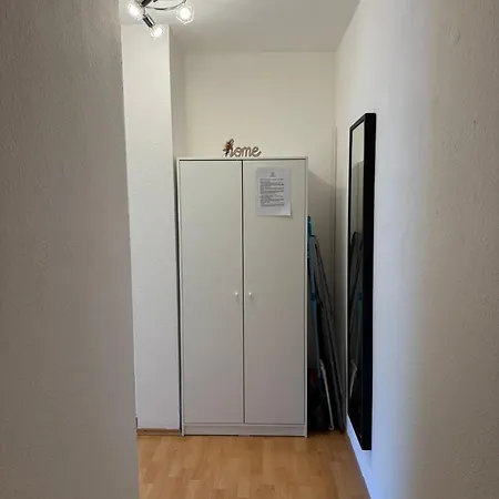 Sonniges Citynest Mit Balkon Und Bester Verkehrsanbindung Komplette アパート *