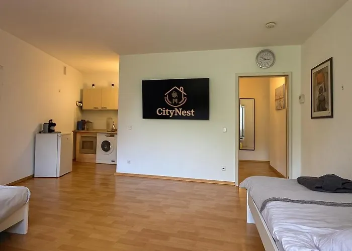 Sonniges Citynest Mit Balkon Und Bester Verkehrsanbindung Komplette