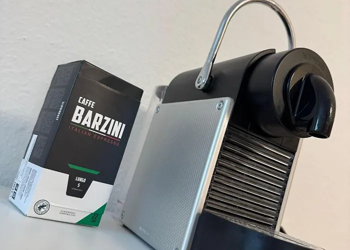 Sonniges Citynest Mit Balkon Und Bester Verkehrsanbindung Komplette *